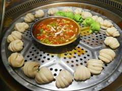 -山河屯铁锅炖(哈西站店)