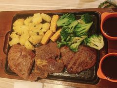 -必胜客(武汉欢乐谷店)