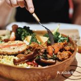 「超级鱼虾蟹藜麦饼」好看又好吃