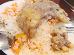 豪华羊腿饭-巴依家新疆手抓饭(菱角湖万达店)