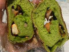 -沁屋面包店(人民东路店)