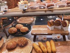 -巴黎贝甜(华堂新辰汇店)