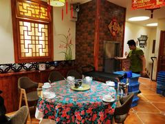 包厢-老油饼酸菜汤(高铁和平店)