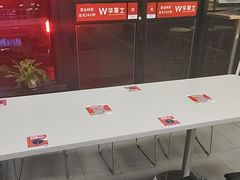 -华莱士·全鸡汉堡(柳州店)