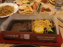 -必胜客(欢乐颂店)