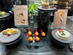 -金马门国际美食百汇(珞喻路店)