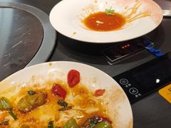 -巧婆婆特色东北菜·铁锅炖
