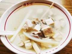 酸笋豆腐汤-津品味小吃(大学湾店)