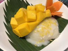-Pier 21 (Terminal 21 Asok)