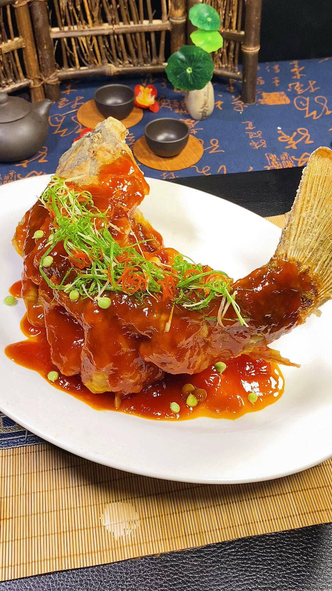 天天领红包‌糖醋鱼是一道色香味俱全的经