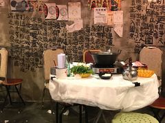 -鲜入围煮花胶鸡海鲜火锅