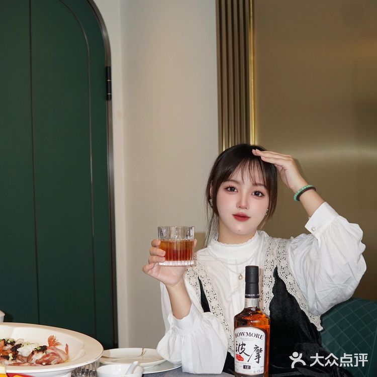 好事波摩🥃赴一场海上饭局