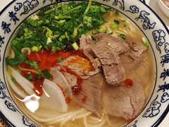 -银泰百货(海宁店)