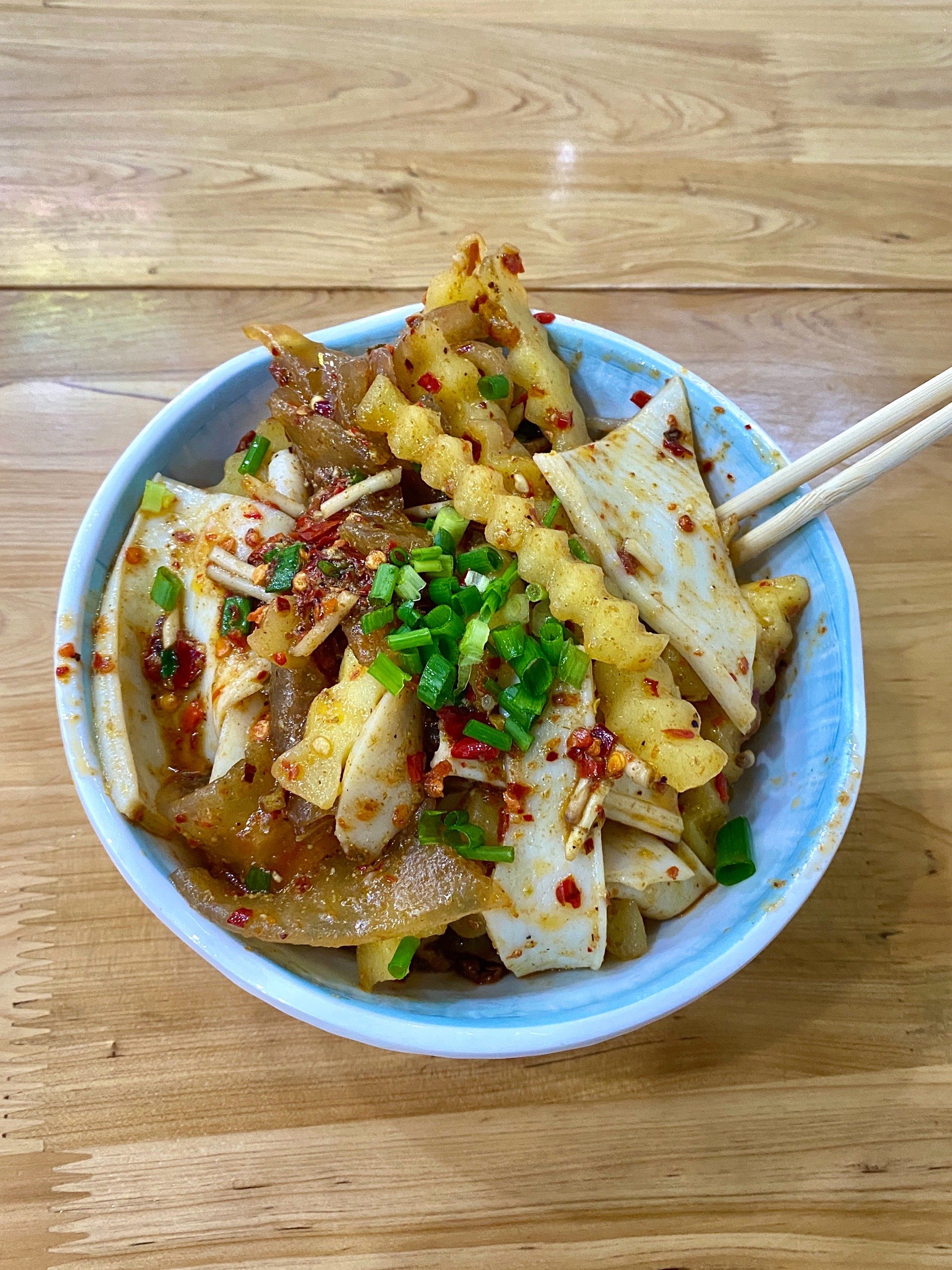 内江小吃之天蚕土豆!
在我心中很好吃的天蚕土豆!