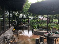 -御霞苑泥烩鸡休闲农庄