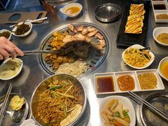 -韩聚屋韩国烤肉餐厅(新北万达店)
