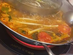 -由衷贵州酸汤牛肉火锅(新桥店)