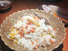 手抓饭-楼兰新疆主题餐厅(苏州中心店)