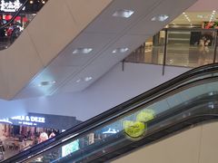 -新田360广场(上海华侨城店)