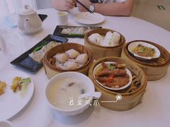 -万龙洲海鲜(大兴绿地缤纷城店)