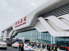 -黄山北站