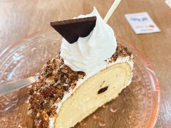 -TrueLove @ Neverland (Husky Cafe)