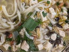 -蓝田九大碗民俗食府(蓝田店)