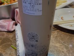 -沪上阿姨鲜果茶(世茂广场宽厚里店)