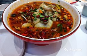 Spicy Black Fish Slices with Hot Oil