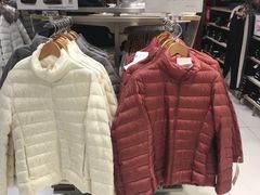 -优衣库(上海正大广场店)