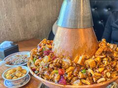 -炉小二铜锅牛蛙•川湘菜(三里屯店)