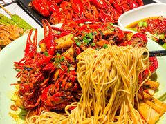 -靓虾二哥长沙地标小龙虾(五一广场店)