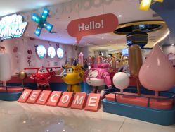 -乐多星球潮玩中心(沈阳嘉里城店)