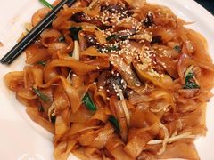 雪花牛肉炒河粉-天瑞轩·粤菜餐厅