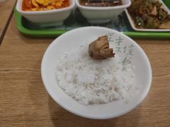 -老乡鸡(亳州路天庆大厦店)