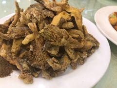 炸蘑菇-闫水饺大酒楼·北京老闫靓马饺子馆