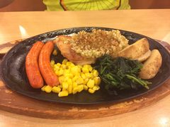 -萨莉亚意式餐厅(特力时尚汇店)