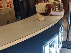 -暴风岛沉浸式体验馆(百联世纪店)