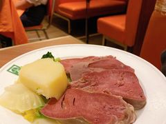 烚咸牛脷-太平馆餐厅(油麻地店)