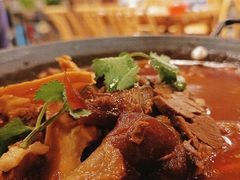 -霄汉牛三鲜湖北砂锅菜(万松园2店)