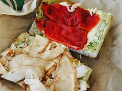 -星巴克(香港国际机场44号闸店)