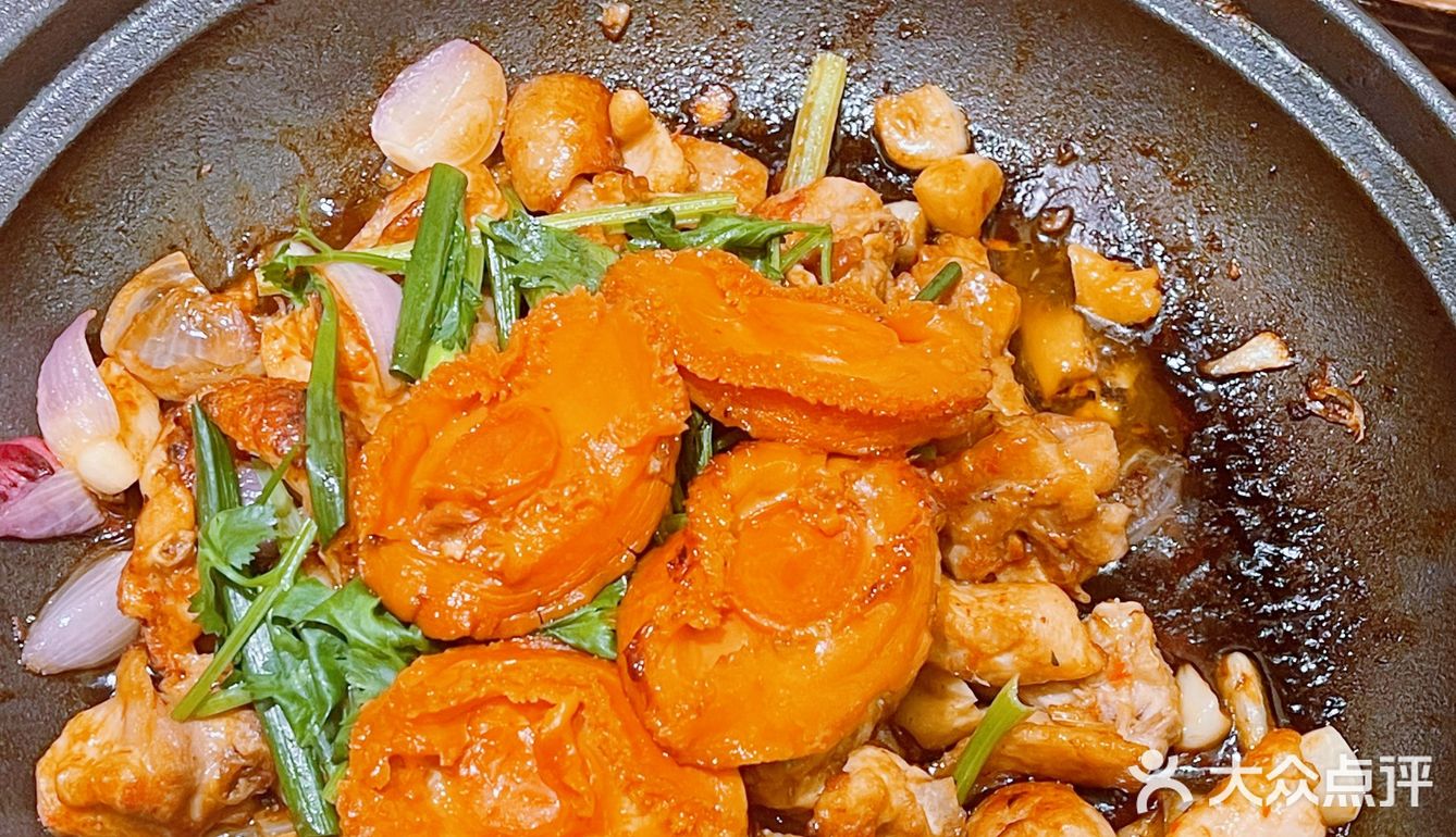 香港人喜欢吃的啫啫煲，得意啫啫煲！