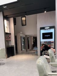 -PE SALON