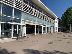 -北京京宝行宝马4S店(闵庄路店)