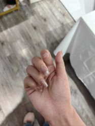 -丽心自助美甲美睫