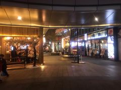 -宝龙城(杭州滨江店)