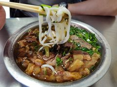 -花溪牛肉粉(八鸽岩店)