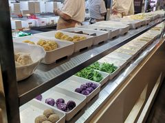 自助取餐区-重庆小天鹅自助火锅店(空港跨境店)
