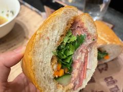 Banhmi-Cô Thành Restaurant