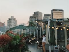 -城市露台景观餐厅(淮海路店)